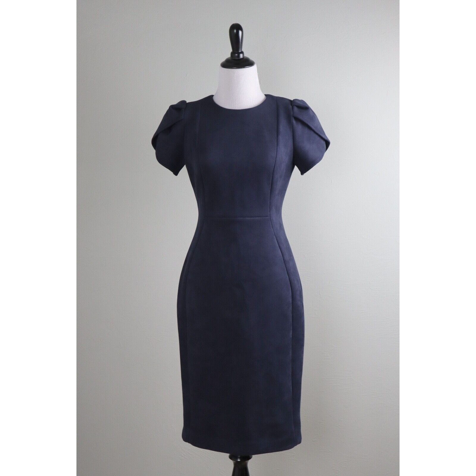 Calvin Klein $129 Solid Blue Soft Faux Suede Pleated Sleeve Sheath Dress Size 2